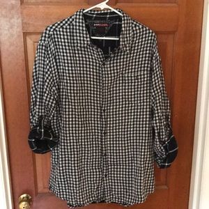 Men’s XL Hawk button down shirt